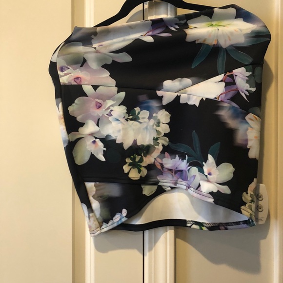 Missguided separates outfit - Picture 3 of 4